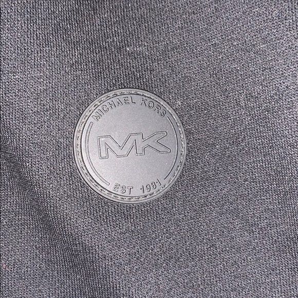 Micheal Kors Sweater - Picture 3 of 4